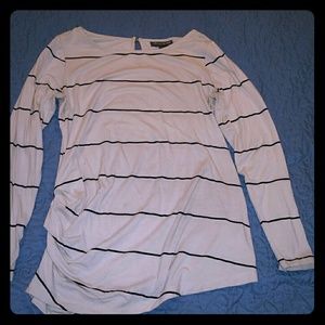 Long sleeve maternity shirt